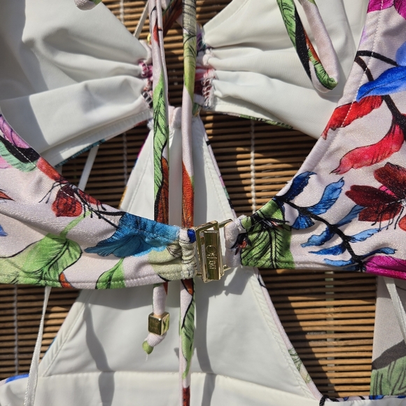 NEW PatBO Zamia Cutout Bodysuit Long Sheer Sleeves Small - Picture 11 of 14